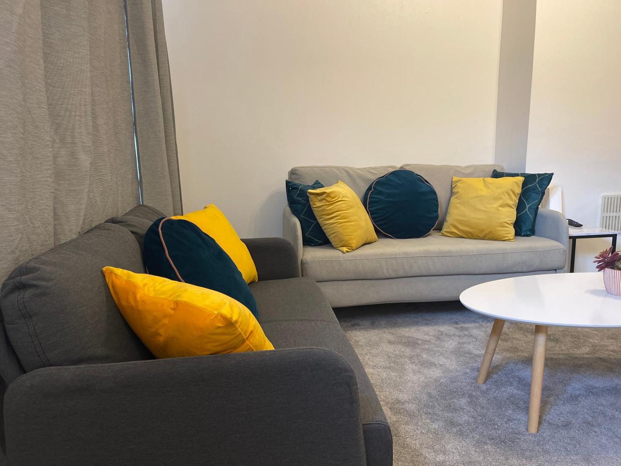 Tooting Lodge London - Cosy 2 Bedroom House With Garden, 5 Mins Walk To Tube Station Londres Exterior foto