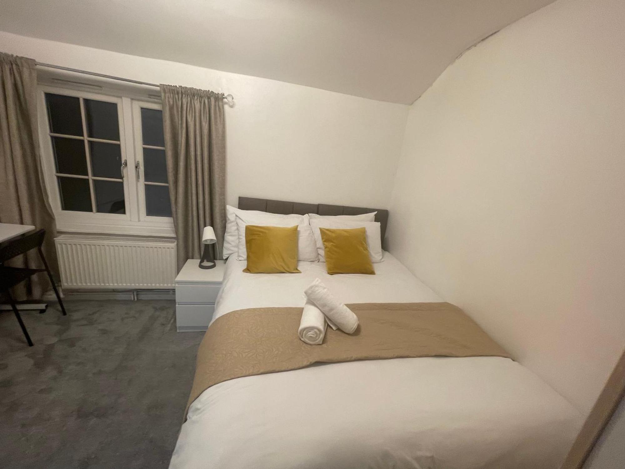 Tooting Lodge London - Cosy 2 Bedroom House With Garden, 5 Mins Walk To Tube Station Londres Exterior foto