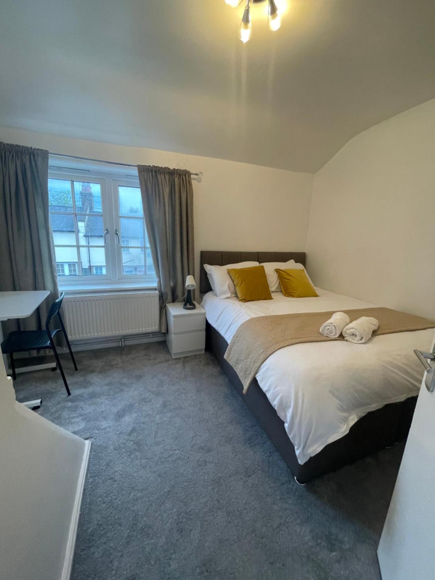 Tooting Lodge London - Cosy 2 Bedroom House With Garden, 5 Mins Walk To Tube Station Londres Exterior foto