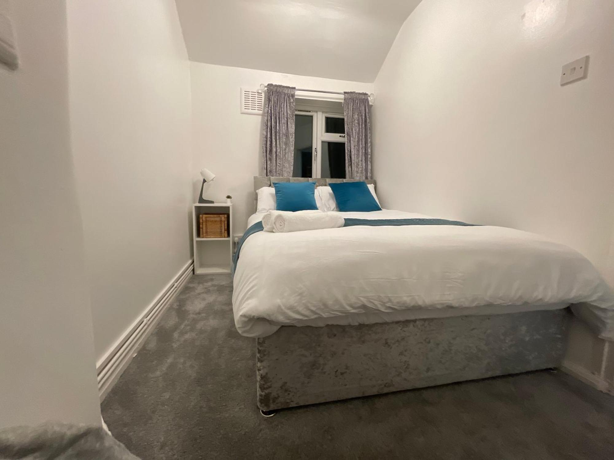 Tooting Lodge London - Cosy 2 Bedroom House With Garden, 5 Mins Walk To Tube Station Londres Exterior foto