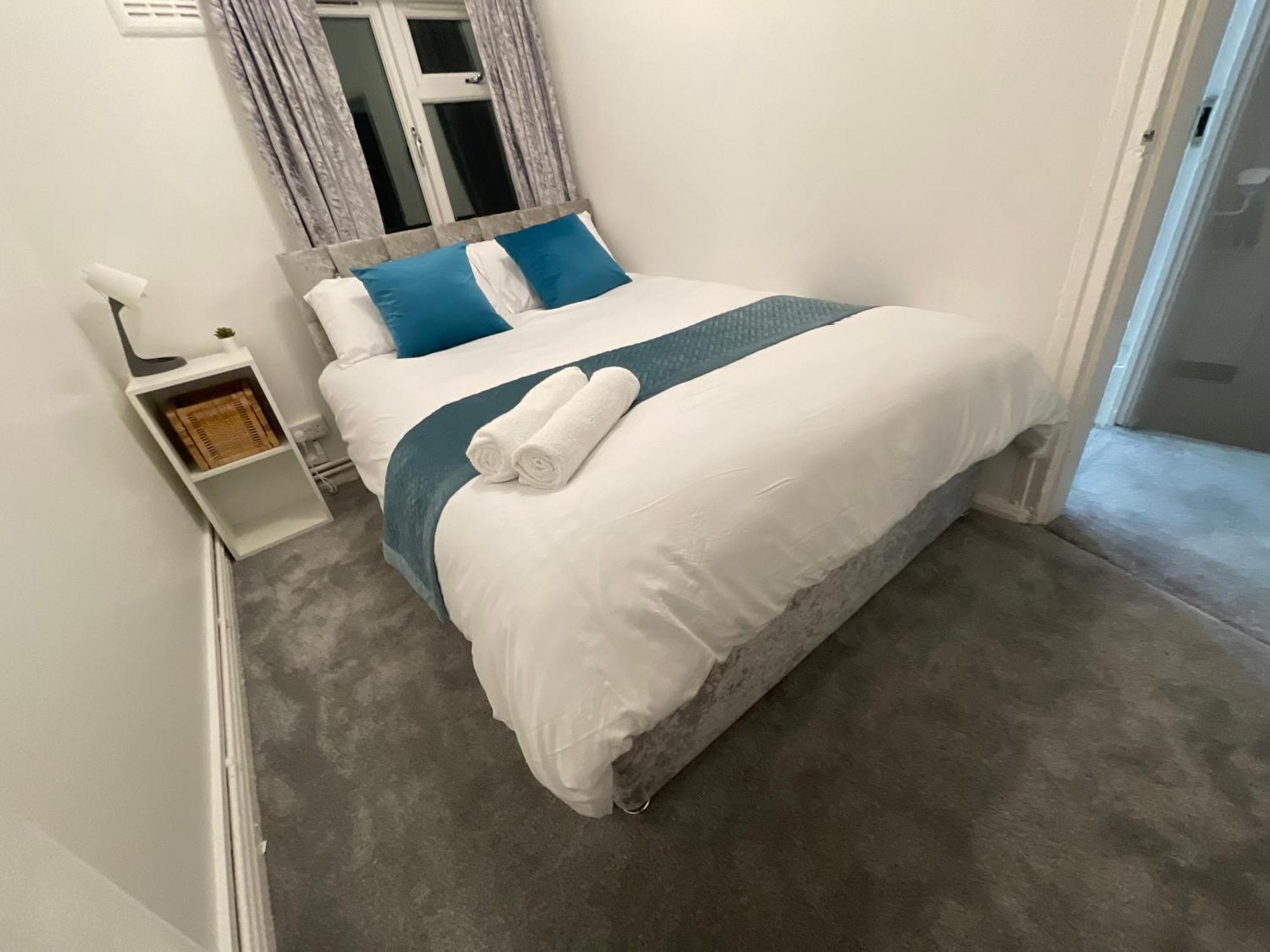 Tooting Lodge London - Cosy 2 Bedroom House With Garden, 5 Mins Walk To Tube Station Londres Exterior foto
