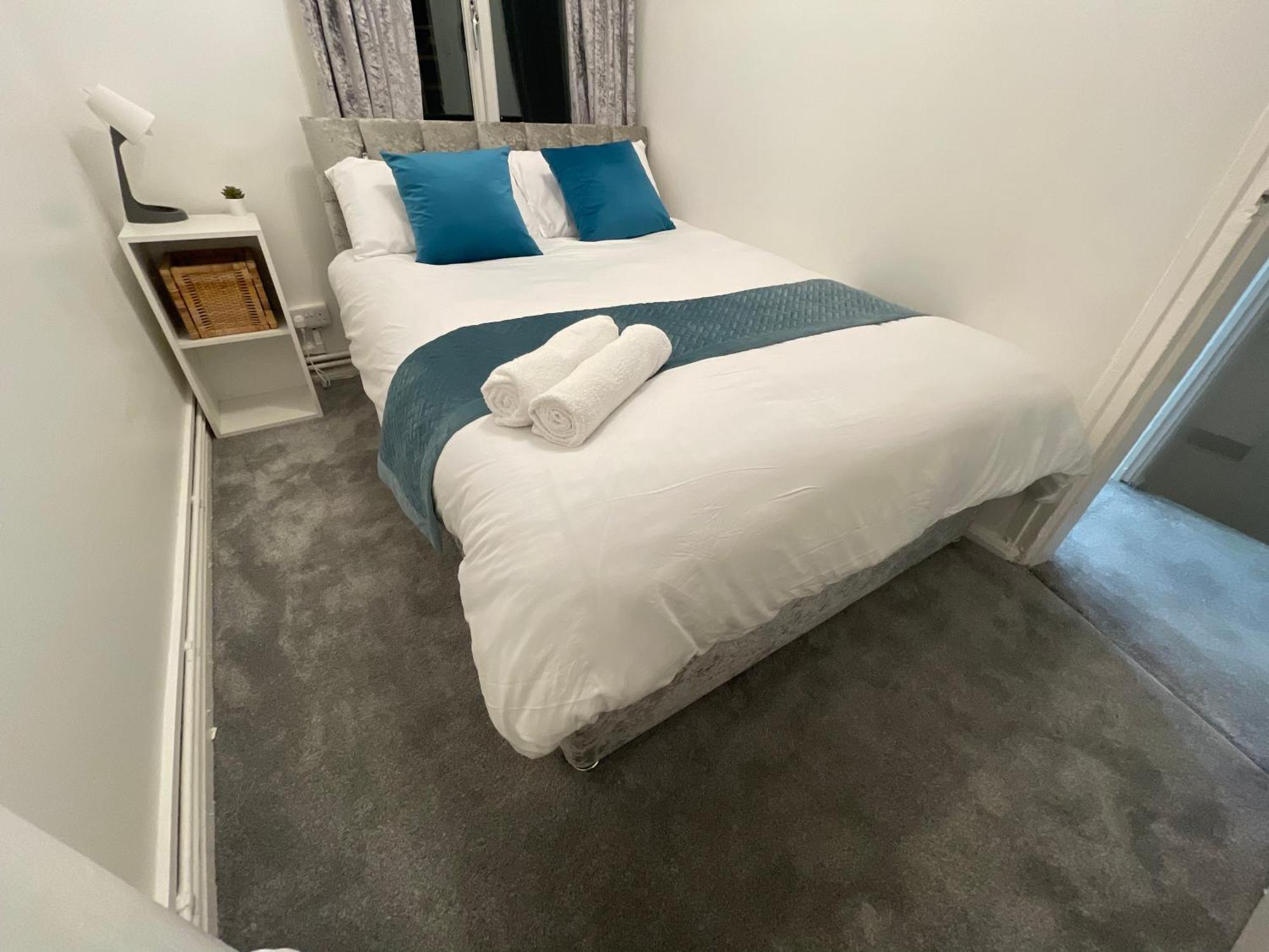 Tooting Lodge London - Cosy 2 Bedroom House With Garden, 5 Mins Walk To Tube Station Londres Exterior foto